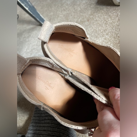 Universal thread booties - Picture 5 of 6